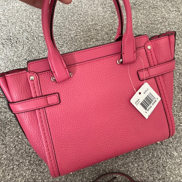 Coach handbag classic swagger 21 small satchel bag crossbody NWT - Picture 5 of 11